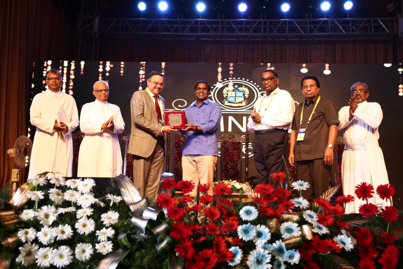 Album Image - ALUMNI DAY - 2016 